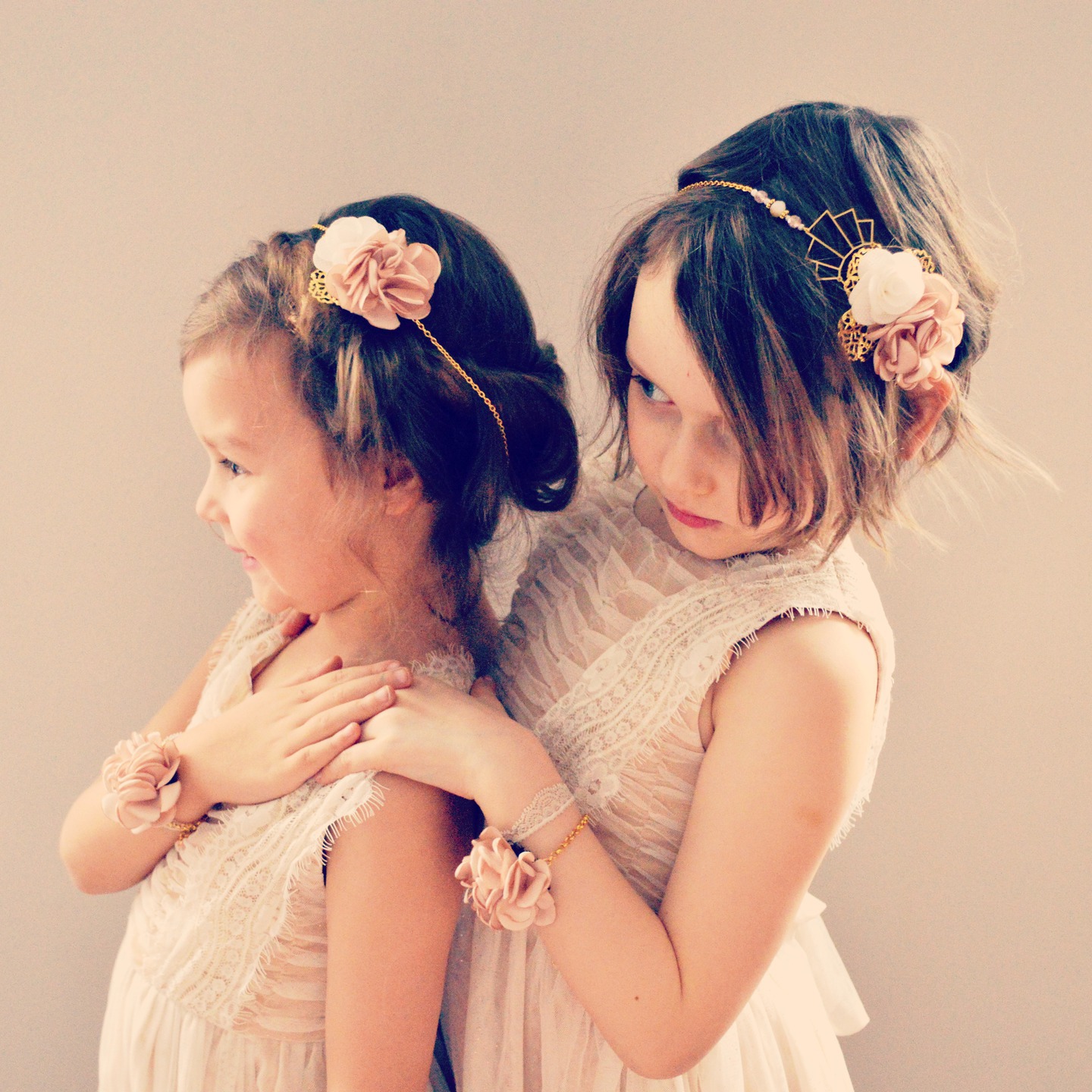accessoire cheveux mariage enfant