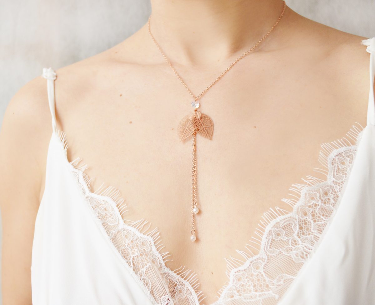 Collier or rose à feuilles perles et cristal- bijoux mariage champêtre et nature