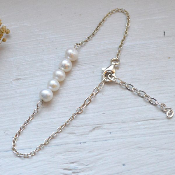 Bracelet fin 5 perles d'eau douce