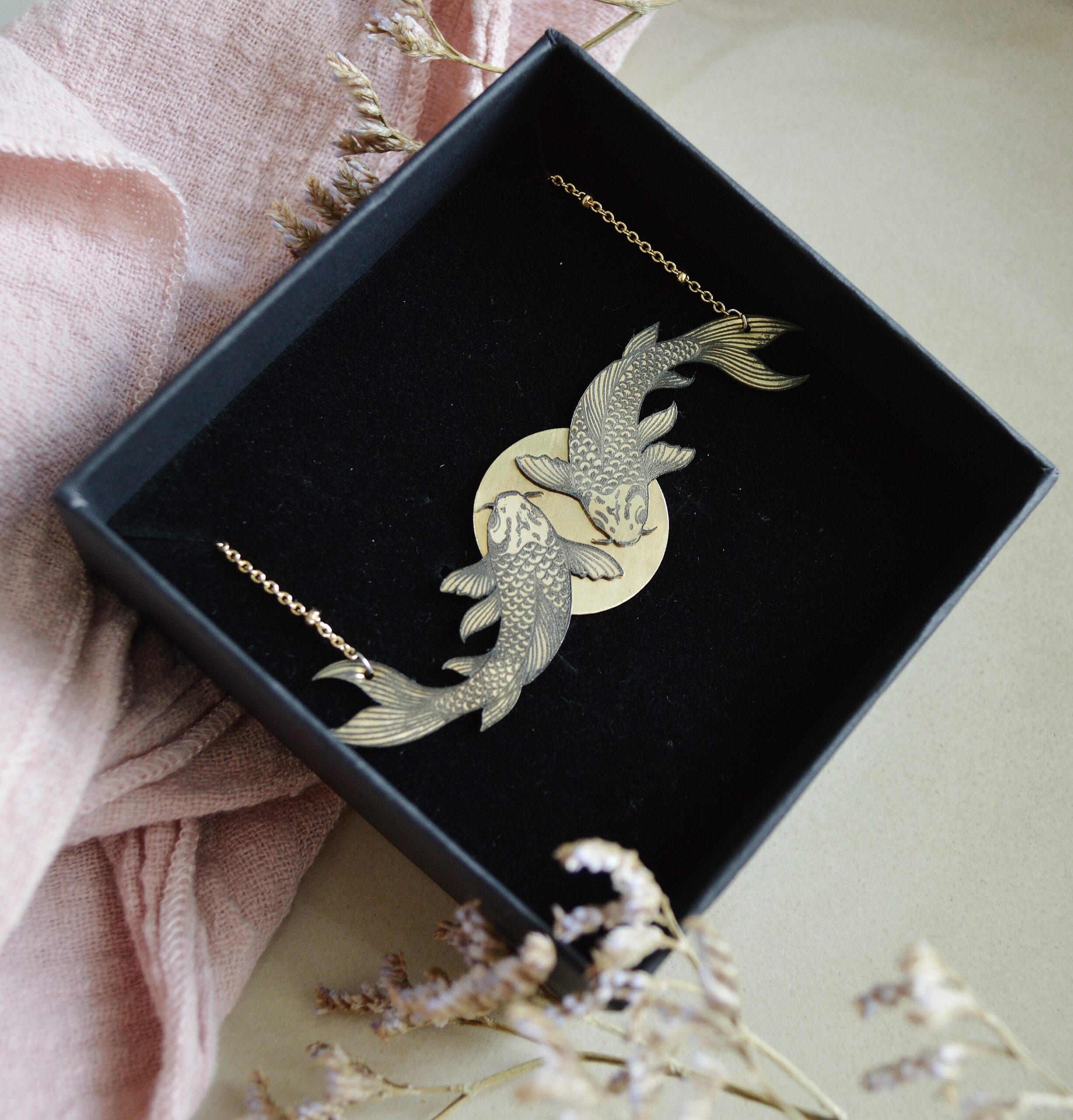 DSC_1095 Collier esprit asiatique à carpes japonaises - Danse des koïs – Image 2