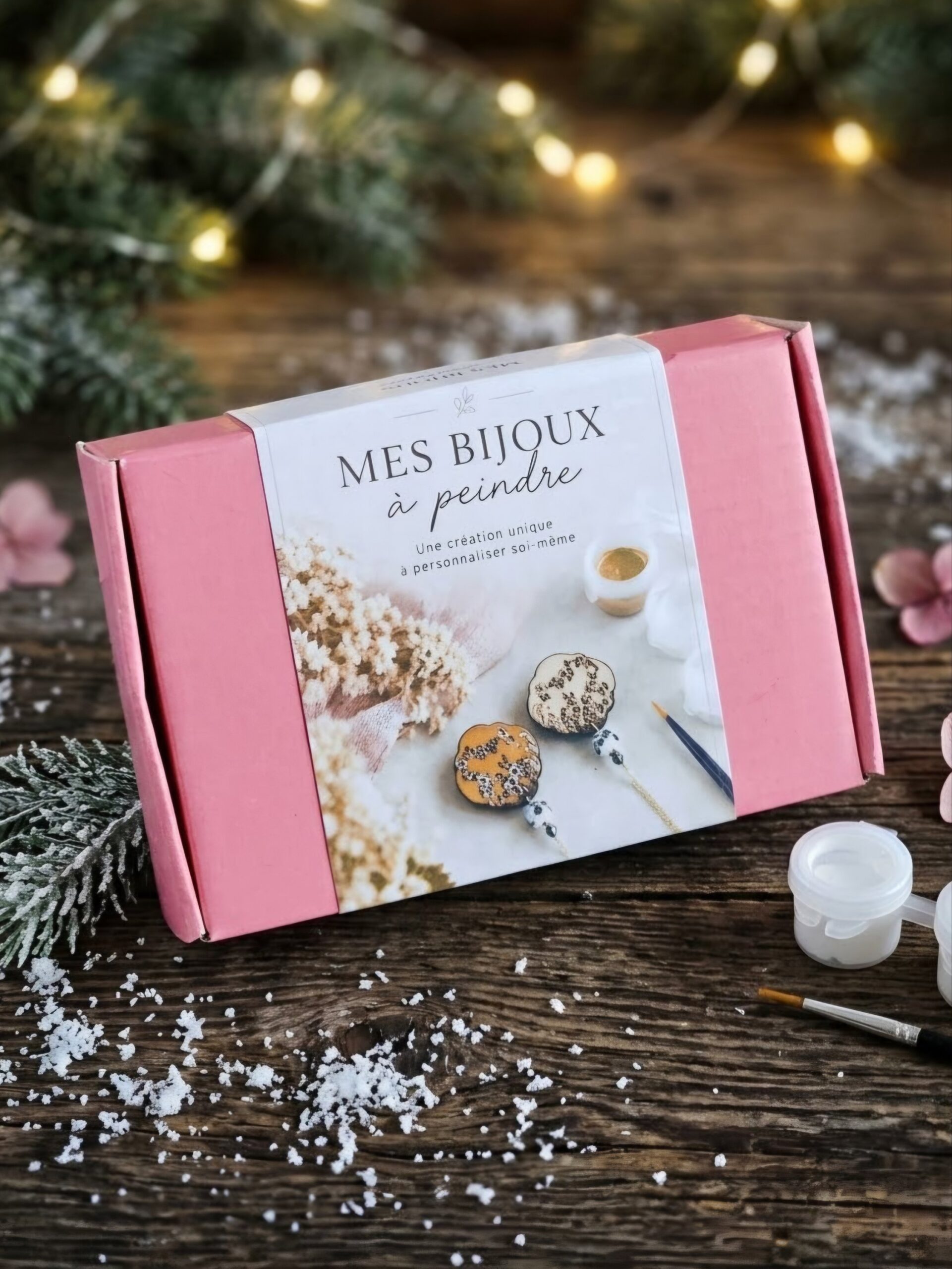1000074201-1.jpg Coffret DIY — Boucles d’oreilles cerisiers en bois à peindre - coloris or et blanc – Image 2