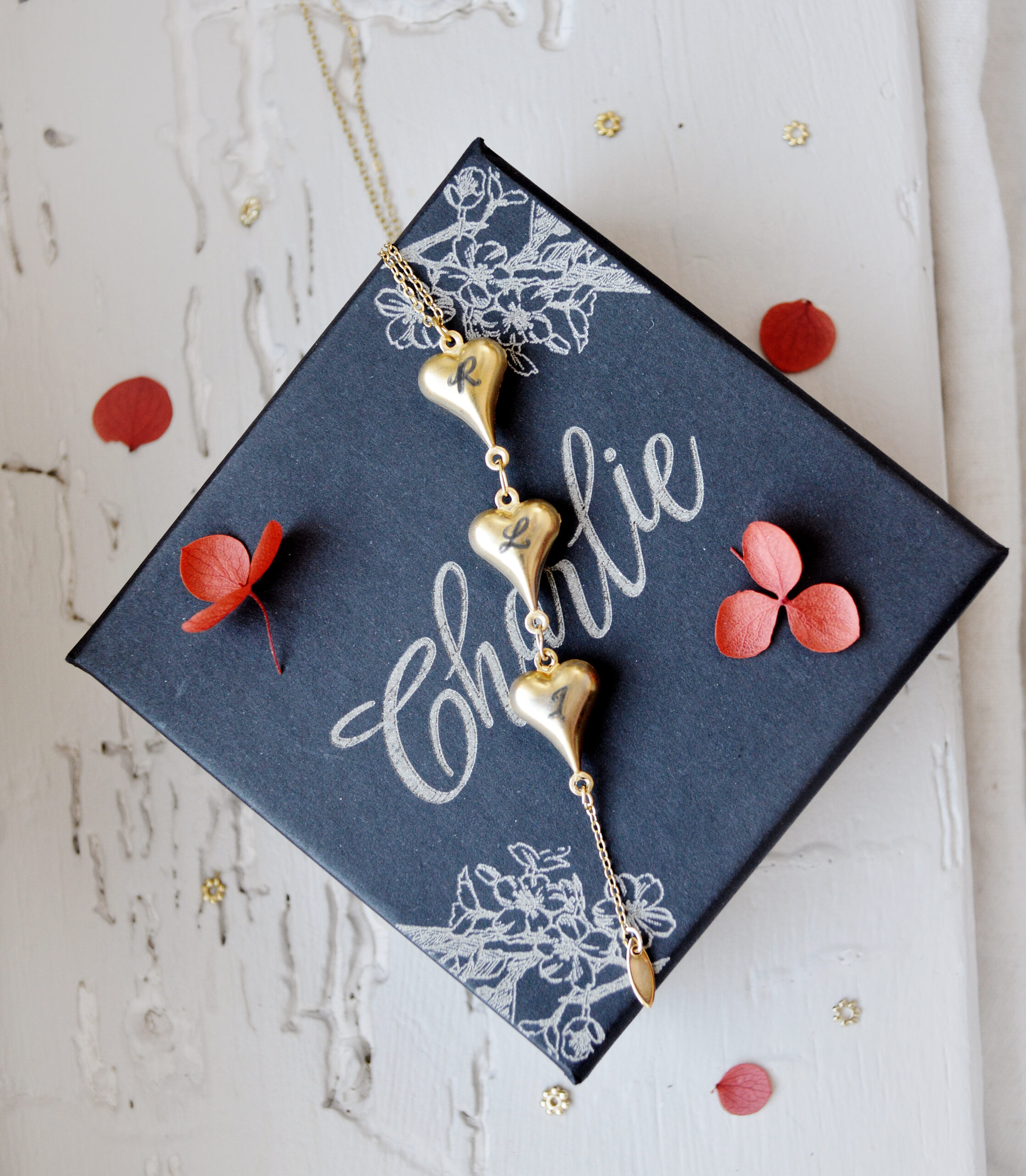 COLLIER COEUR 3 Collier doré cœurs initiales personnalisées acier inoxydables – bijoux gravés sur mesure - cadeau personnalisé femme Noël – Image 6